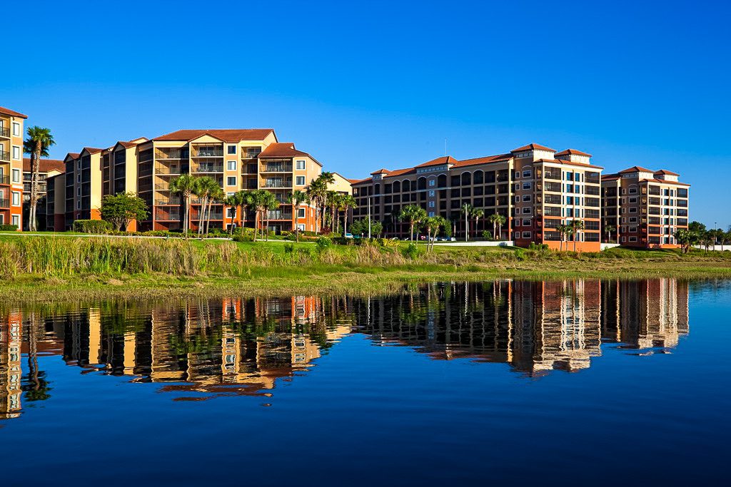 lake view of westgate lakes resorts, exterior view of building with grass