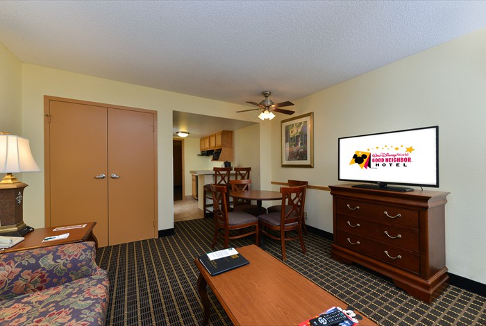 Quality Inn Royale Parc Suites - $399 – 3 Day/2 Night Resort Stay + 3 Disney Tickets = Family Disney Vacation!